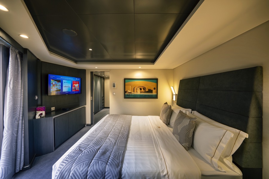 MSC Cruises MSC World Europa MSC Yacht Club Royal Suite with Whirlpool YC3 - Ivan Sarfatti 0.jpg